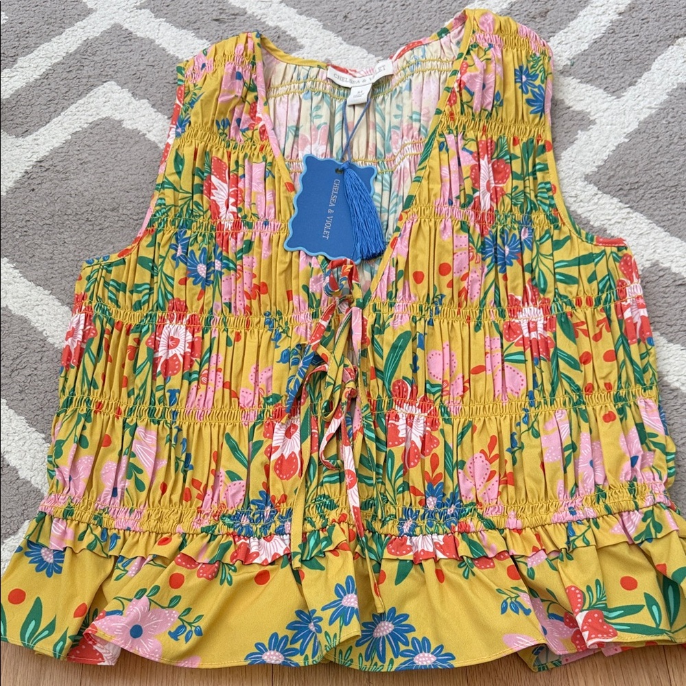 Chelsea & Violet Multicolor Floral Blouse